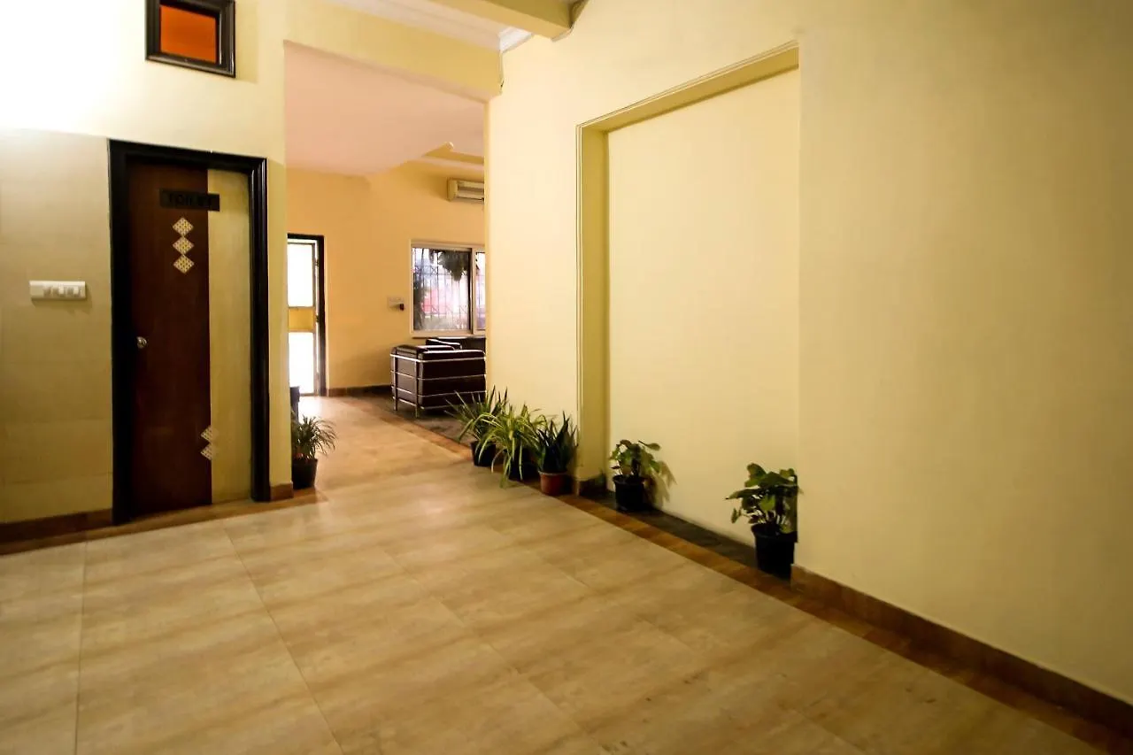 Hotel Oyo 8240 Maan Residency Gurgaon Indien