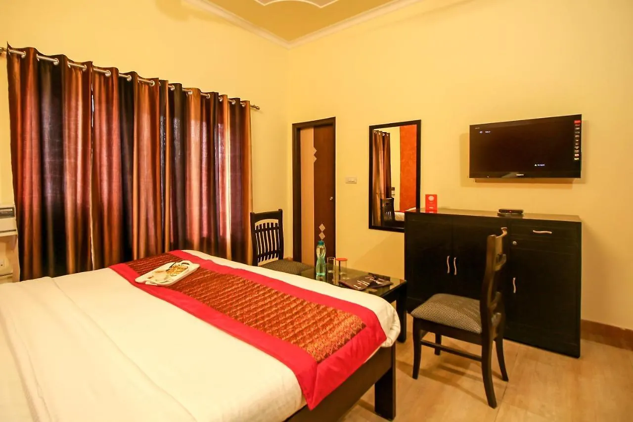 Hotel Oyo 8240 Maan Residency Gurgaon 3*,  Indien